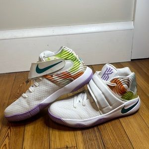 Basket ball Kyrie 2 Easter shoes